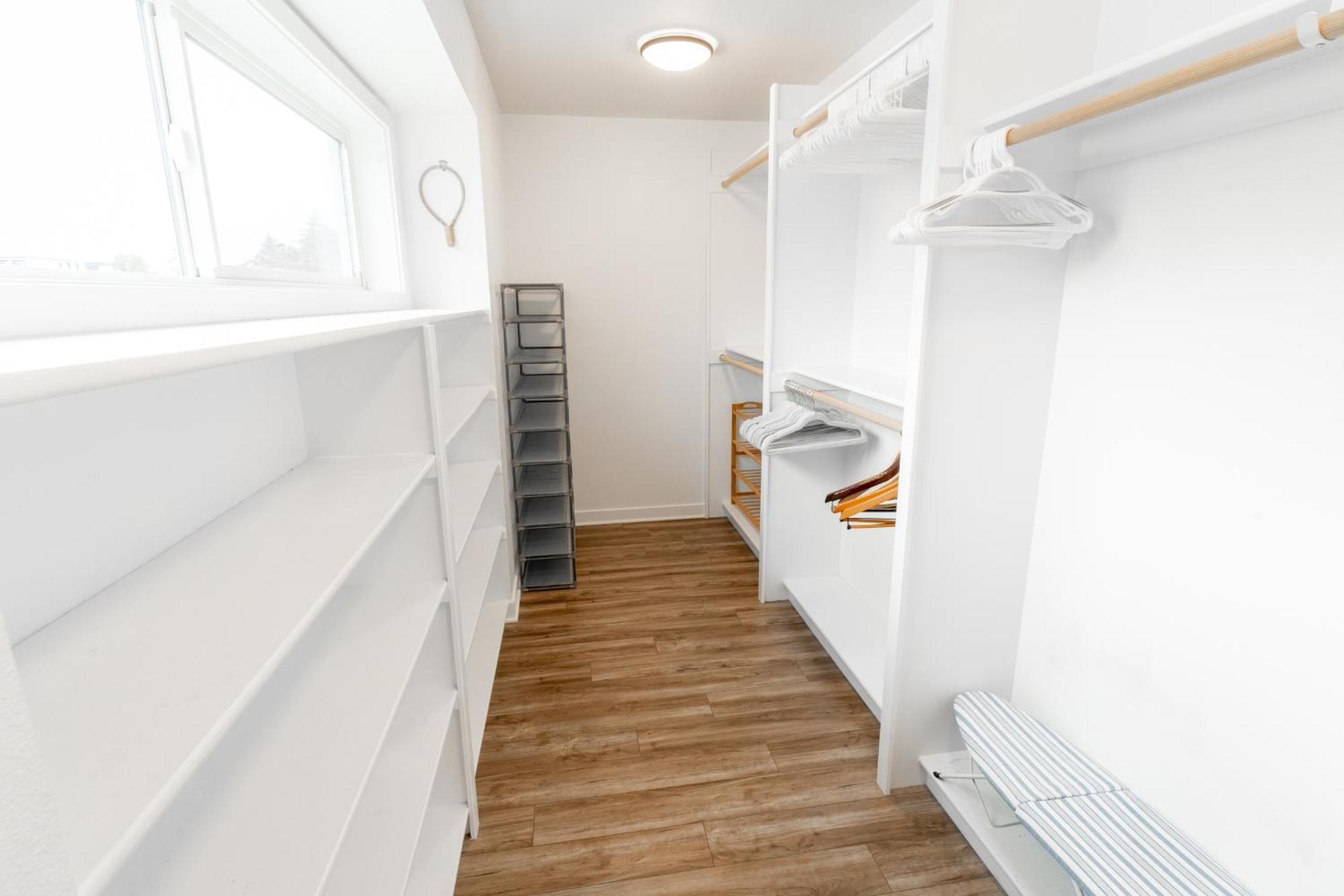 Comfy Family Home, Walkable Neighborhood + Patio! Holiday home Portland